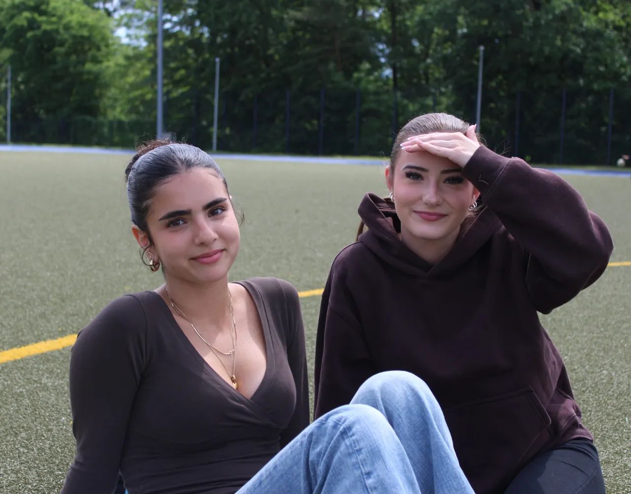 Shira and Sophie